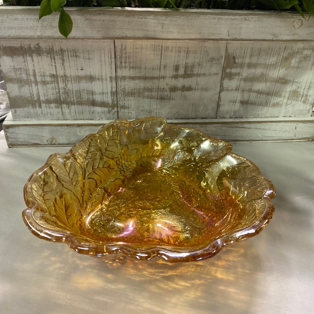 Vintage Indiana Carnival Glass Amber Berrys Leaves Candy Dish Bowl